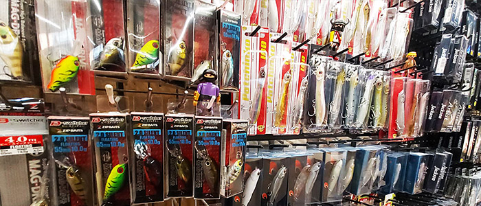 Lot De 20 Leurres Durs Neufs - Poissons Nageurs Pour Pêche Au Bass Et Black-bass